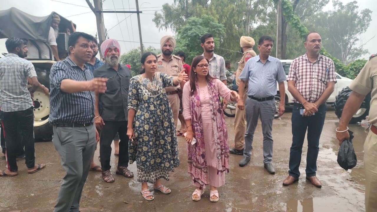 ਹੜ ਪ੍ਰਭਾਵਿਤ ਇਲਾਕੇ ਵਿੱਚ ਪਾਣੀ ਦਾ ਪੱਧਰ ਘਟਿਆ-ਡਿਪਟੀ ਕਮਿਸ਼ਨਰ