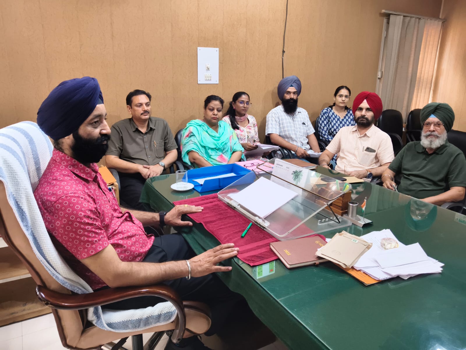 ਫਸਲਾ ਤੇ ਬੇਲੋੜੀ ਸਪਰੇਅ ਨਾ ਕੀਤੀ ਜਾਵੇ- ਮੁੱਖ ਖੇਤੀਬਾੜੀ ਅਫਸਰ