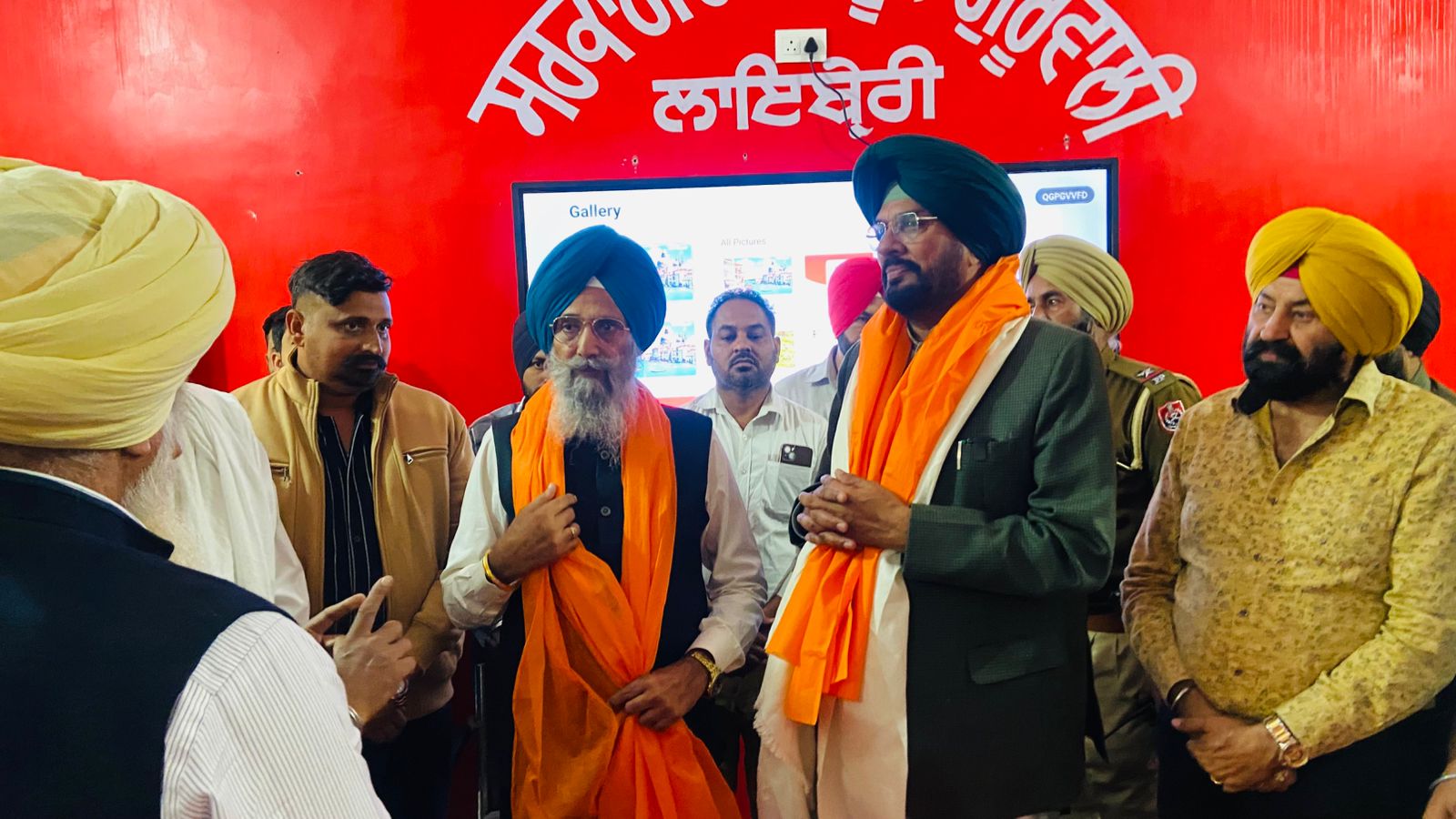 ਮਾਝੇ ਦੇ ਗਦਰੀਆਂ ਦੀ ਯਾਦ ਵਿਚ ਧਾਲੀਵਾਲ ਵੱਲੋਂ ਗੁਰਵਾਲੀ ਵਿੱਚ ਲਾਇਬਰੇਰੀ ਦਾ ਉਦਘਾਟਨ-